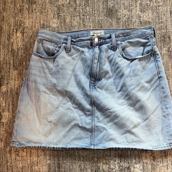 Madewell Blue denim Mini Skirt Casual Denim - size 32- rigid denim a-line - Picture 1 of 6